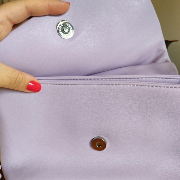 Lavender Padded Shoulder Sling Bag - Picture 9 of 13
